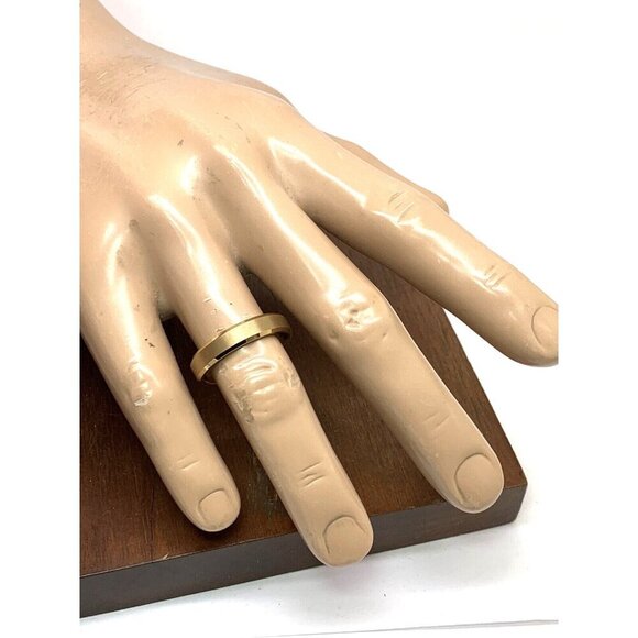 Men's Wedding Band Gold Tone Tungsten 5mm Ring Size 11 - Picture 5 of 14